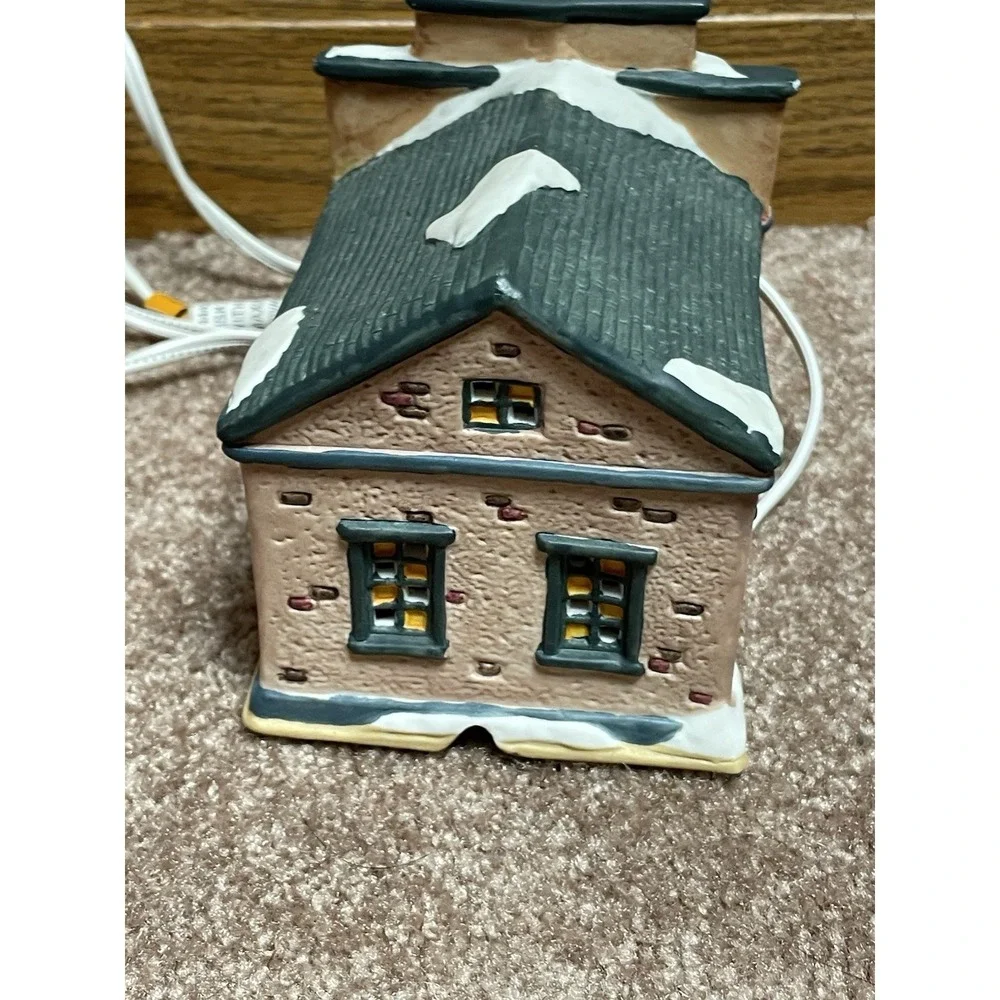 Dickens Sugar Creek County‎ Porcelain General Store Lighted Collectable 1996